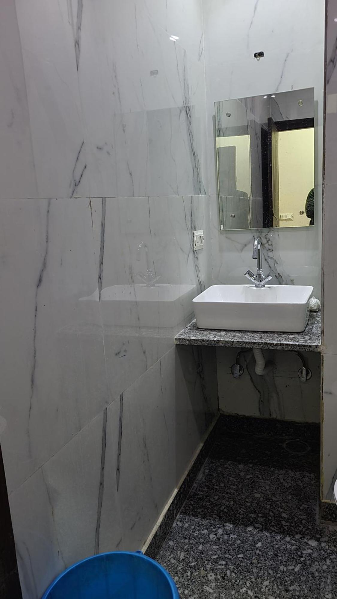 24 Hotel & Resort Agra  Exterior photo
