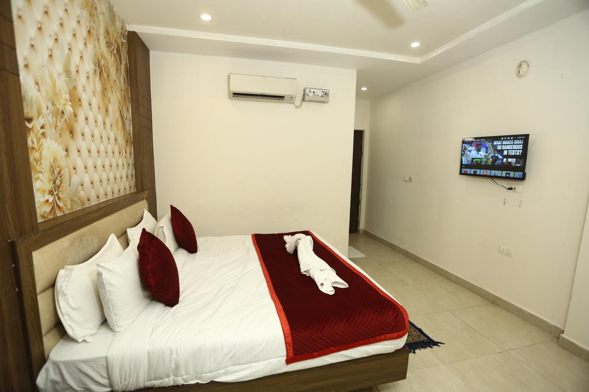 24 Hotel & Resort Agra  Exterior photo